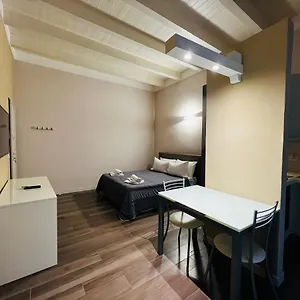  Apartment Palermo Inn Studios Italy