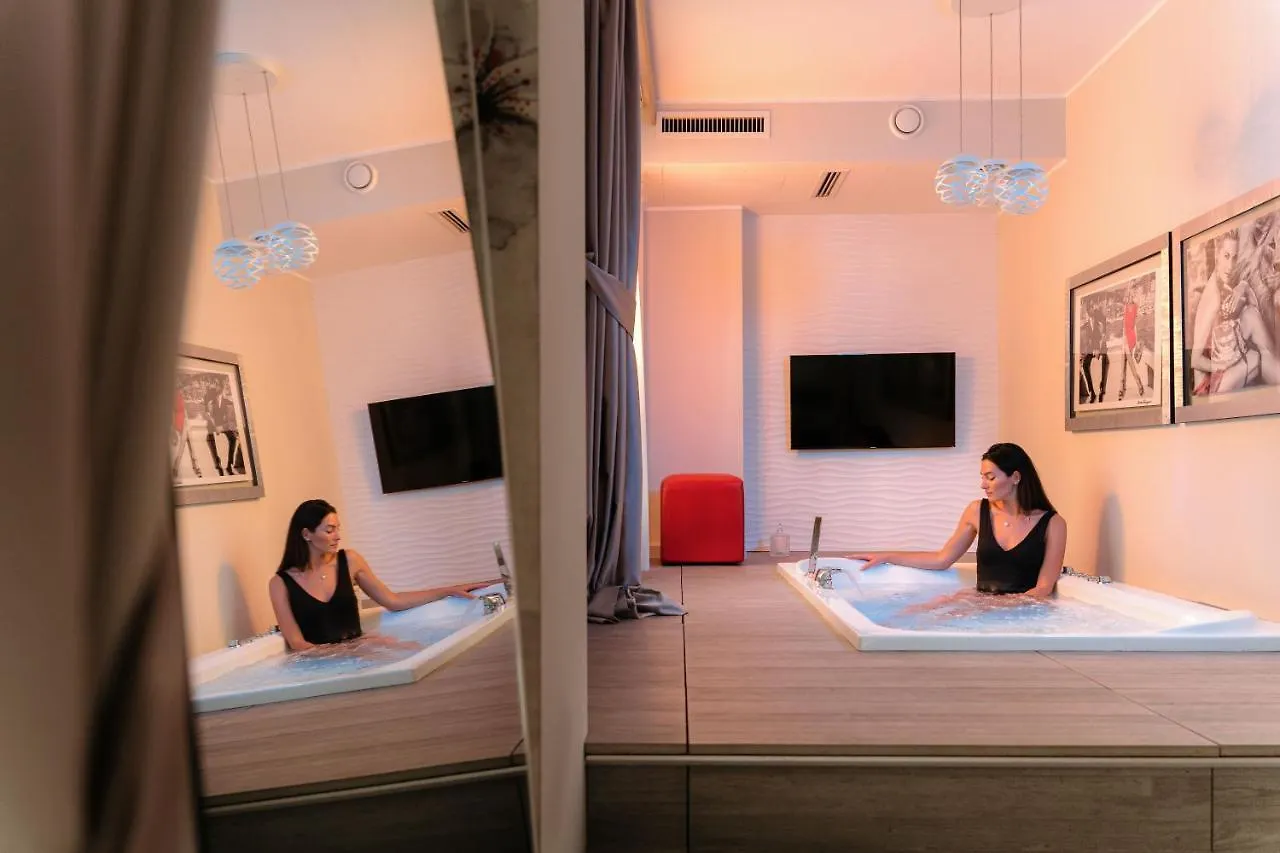 Aparthotel Montenapoleone Suites Milan